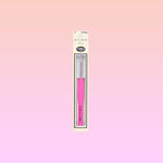 Ergonomic handle contour of Tulip Etimo Rose crochet hook