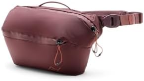 Peak Design Outdoor Sling 7 Litre Eclipse close up of the secure padded magnetic phone drop pocket