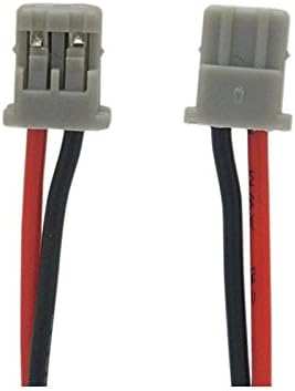 Close up view of the small gray connector plug on the BAOBIAN BT1006 compatible replacement battery.