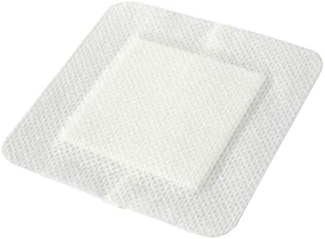 Demonstration of the flexible non woven water resistant adhesive border on skin.