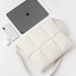 Comfyable waterproof tablet bag in Rice colorway