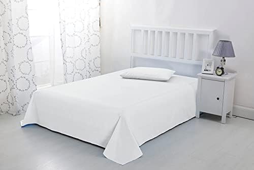 Recci luxury bedding oversized top sheet neatly folded highlighting the premium quality finish and clean borders