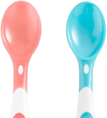 Ergonomic long handles of the Munchkin baby spoons demonstrating easy grip design.