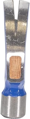 Vaughan steel hammer 16 inch handle grip close up