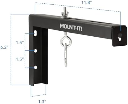 Wall mounted projector screen using L-brackets