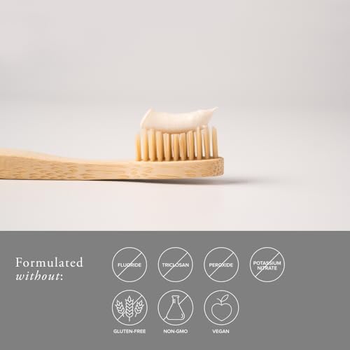 Close up of SeroVital toothpaste texture highlighting its enamel remineralizing formula.