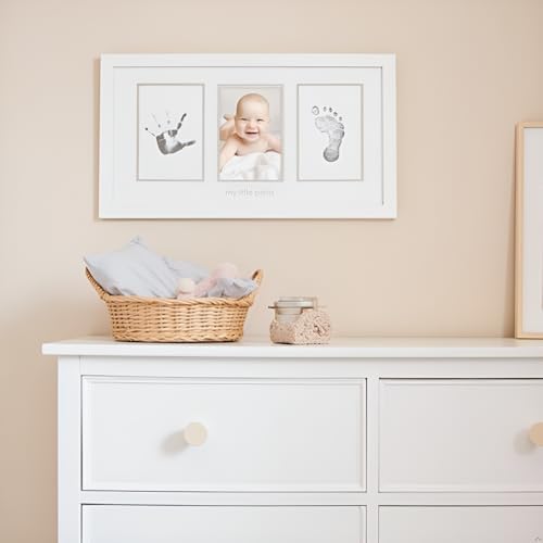 Pearhead clean-touch ink pad kit demonstrating how to take mess-free baby impressions without ink touching the skin