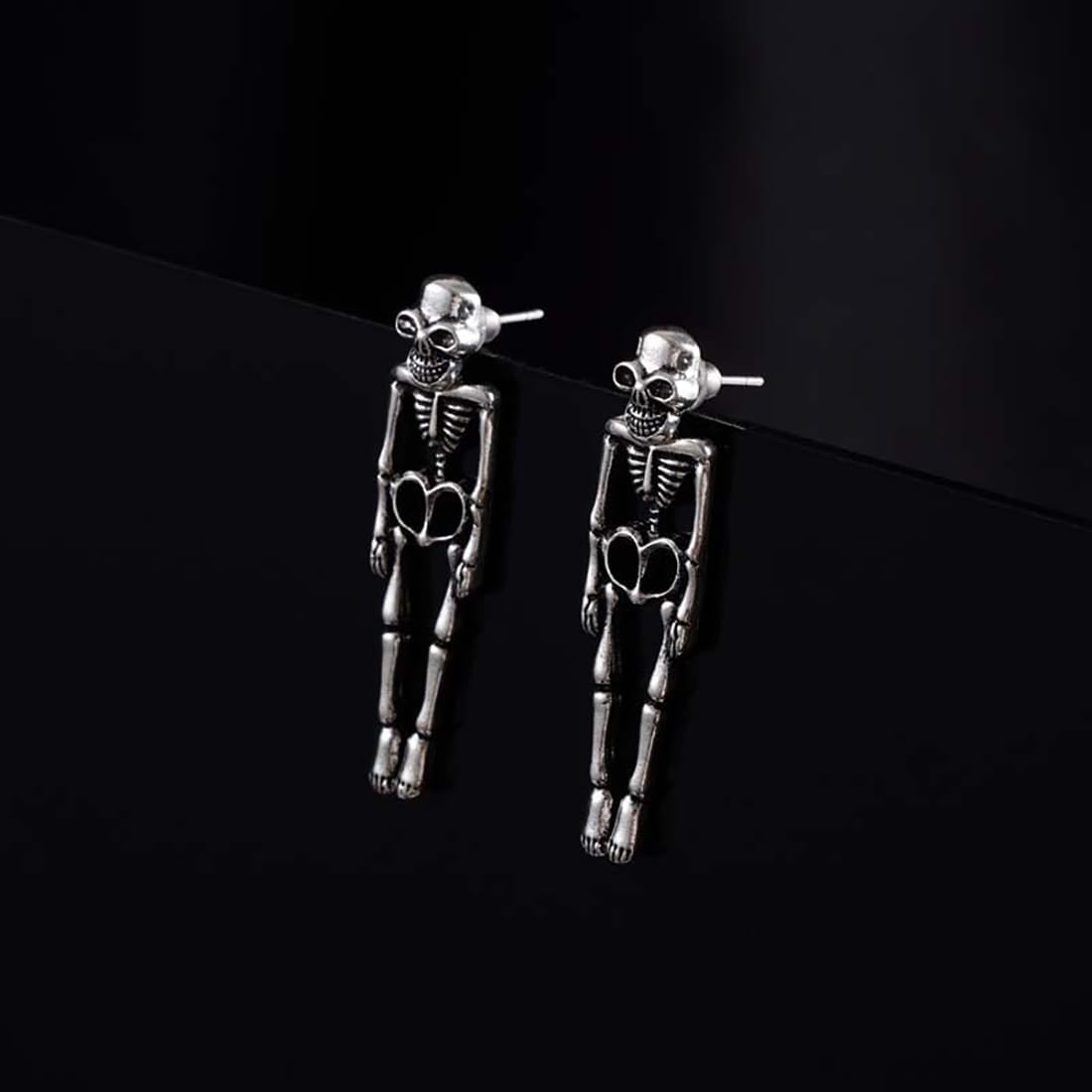 Meimimix Halloween front back stud earrings detail shot