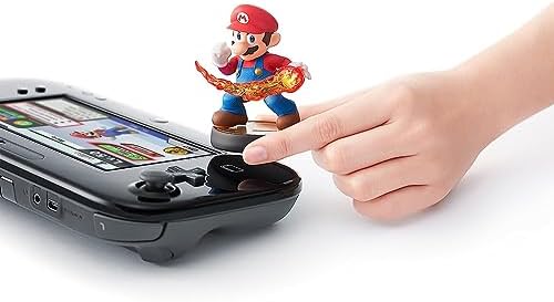 Nintendo Pit Amiibo character close up view of wings and weapons