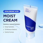 Isntree Korean face moisturizer for dry skin texture preview
