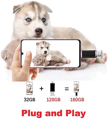 Vansuny 128GB portable photo stick attached to a metal keychain demonstrating compact everyday carry sizing.