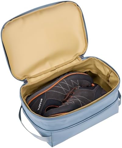 Thule Chasm Gear Cube water resistant zippers and recycled fabric detail