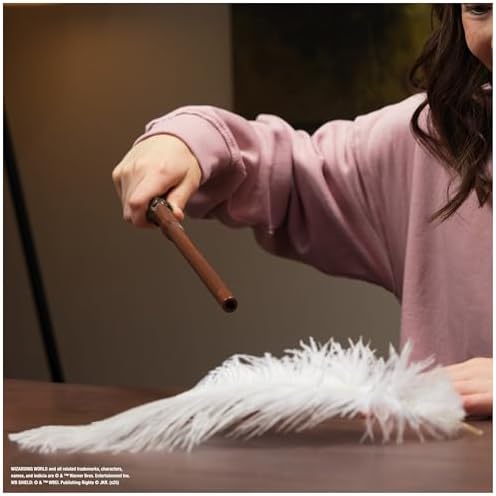 Close up view of the 11-inch Harry Potter magic wand tip and design