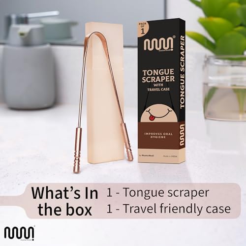 MasterMedi oral hygiene tool for adults showcasing flexible curved design