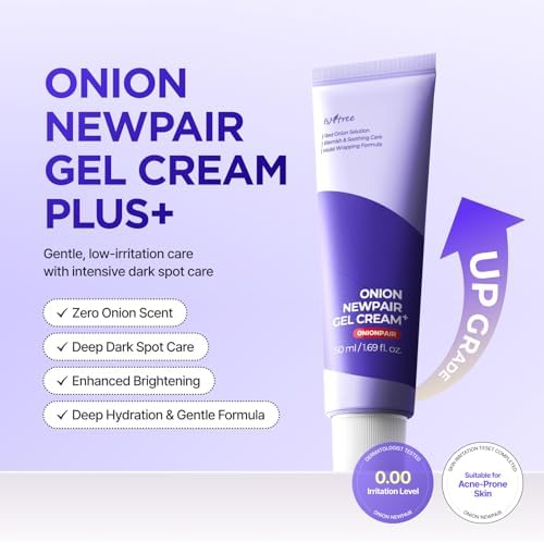 Close up of Isntree Onion Newpair Gel Cream packaging