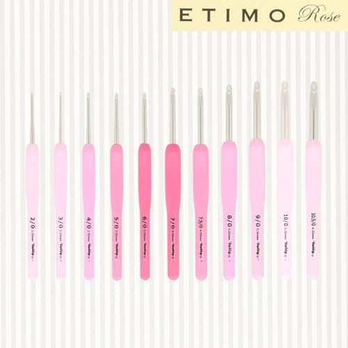 Complete presentation of Tulip Etimo Rose crochet hook ready for crafting