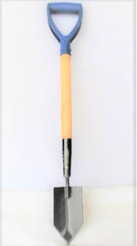 Trap Shack Company D Handled Trowel Wide Blade front view garden tool