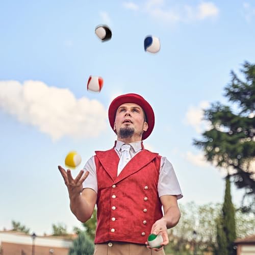Child practicing with Cedilis soft juggling balls