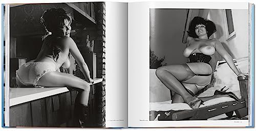 The Big Book of Breasts (Multilingual Edition) - Image 4