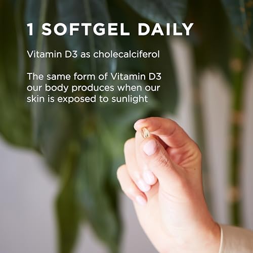 Solgar maximum strength vitamin D3 immune defense dietary supplement glass container with gold cap