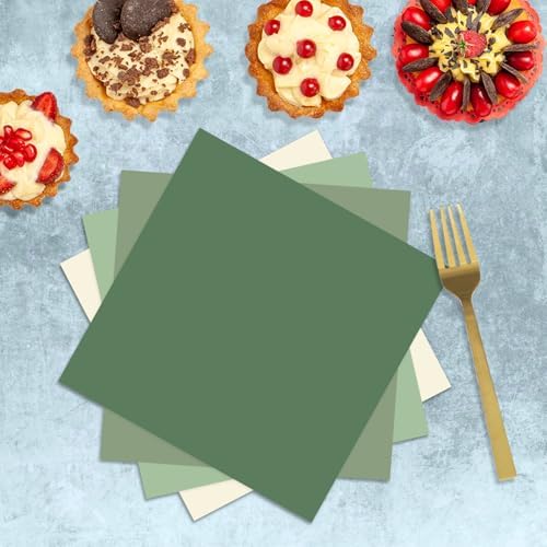 Oigco party supplies set featuring plates and matching napkins