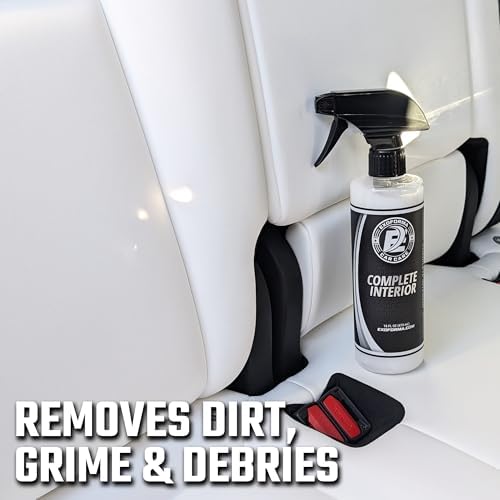 Using ExoForma cleaner on a plastic vehicle dashboard