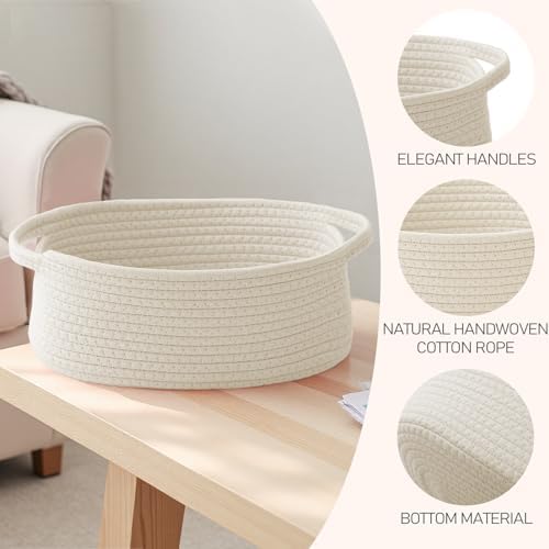 Close up view of the ergonomic integrated soft handles on the JMvicyroam cotton rope storage bin