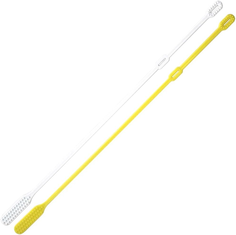 SC SCRATCH 'N' CLEAN itch relief tool lifestyle usage angle