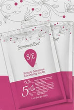 Dermatologist tested feminine hygiene wipes for sensitive skin