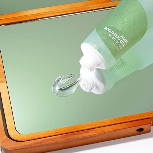 Close up of the cooling gel formula being applied to skin for fast hydration.