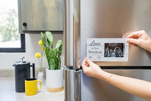 Brothers Bench newborn keepsake photo frame highlighting the clear protective acrylic cover layer