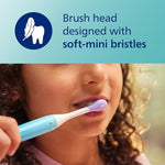 Close up of soft mini bristles and rubber backing on Philips One kids brush head