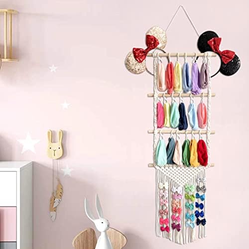 Detailed view of Alinmo headband holder wooden dowel construction