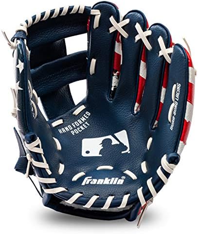 Close up of 9.5 inch Franklin Sports youth baseball glove