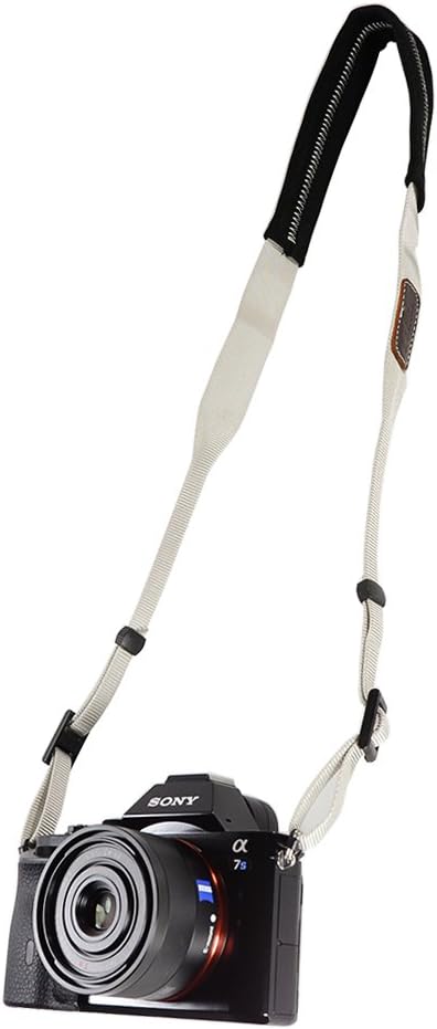 Foto&Tech camera strap neoprene pad close up detail