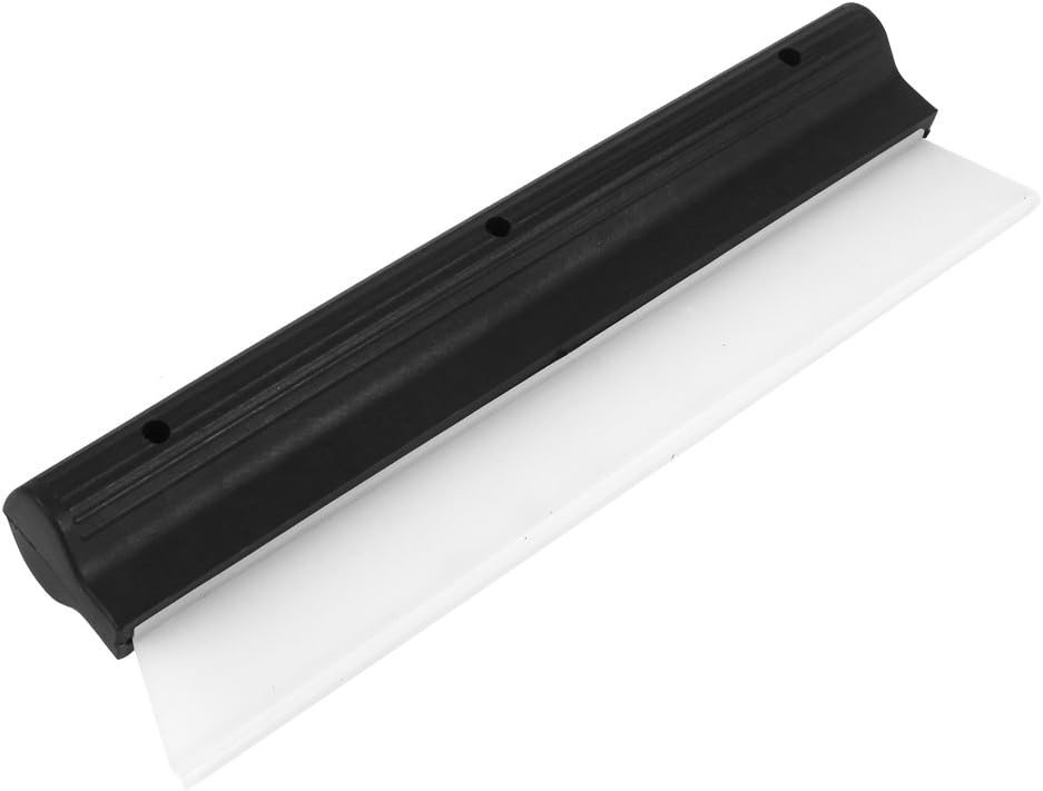 Qiilu California Water Blade silicone squeegee front view for professional car detailing