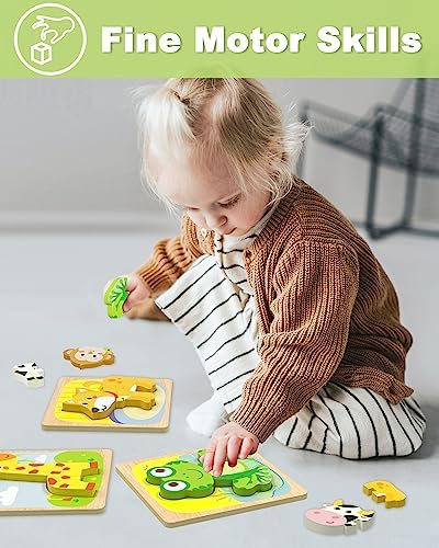 Benresive toddler jigsaw set featuring the lion and giraffe matching shapes close up