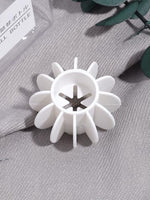 SHREJI laundry care washing accessory illustrating fabric separation and anti tangle benefits