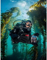 SeaLife SportDiver wide angle dome lens side view detailing positive buoyancy design