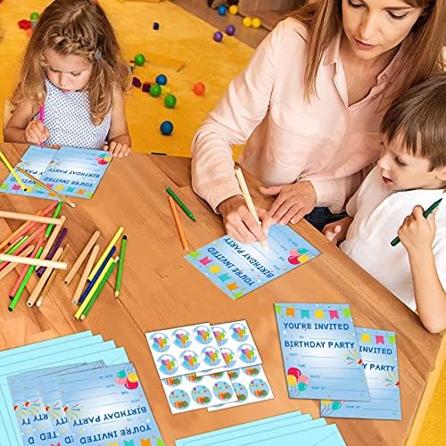Detailed view of the round sealing stickers included in the Chiazllta party supplies pack