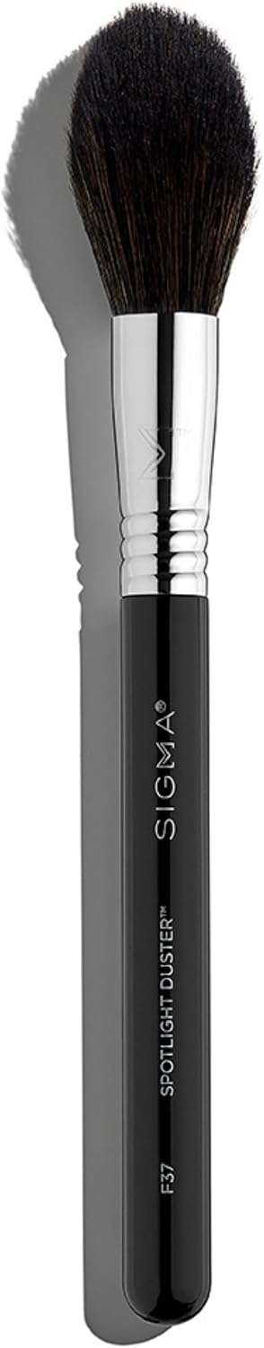 Sigma Beauty F37 Spotlight Duster brush front view highlighter tool