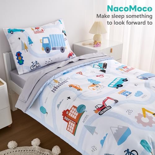 Packaging presentation of the USA imported NacoMoco 4 piece car bedding set for toddlers.
