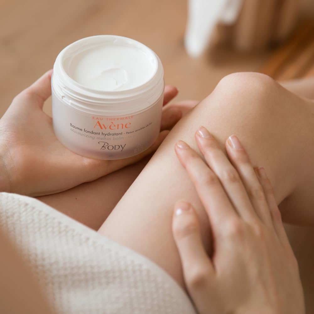 Rich creamy texture of Avène body moisturizer