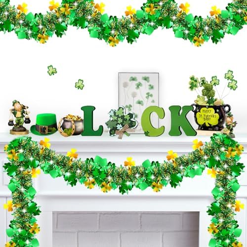 Premium quality PET plastic St Patricks Day party streamer showing its fluffy texture.