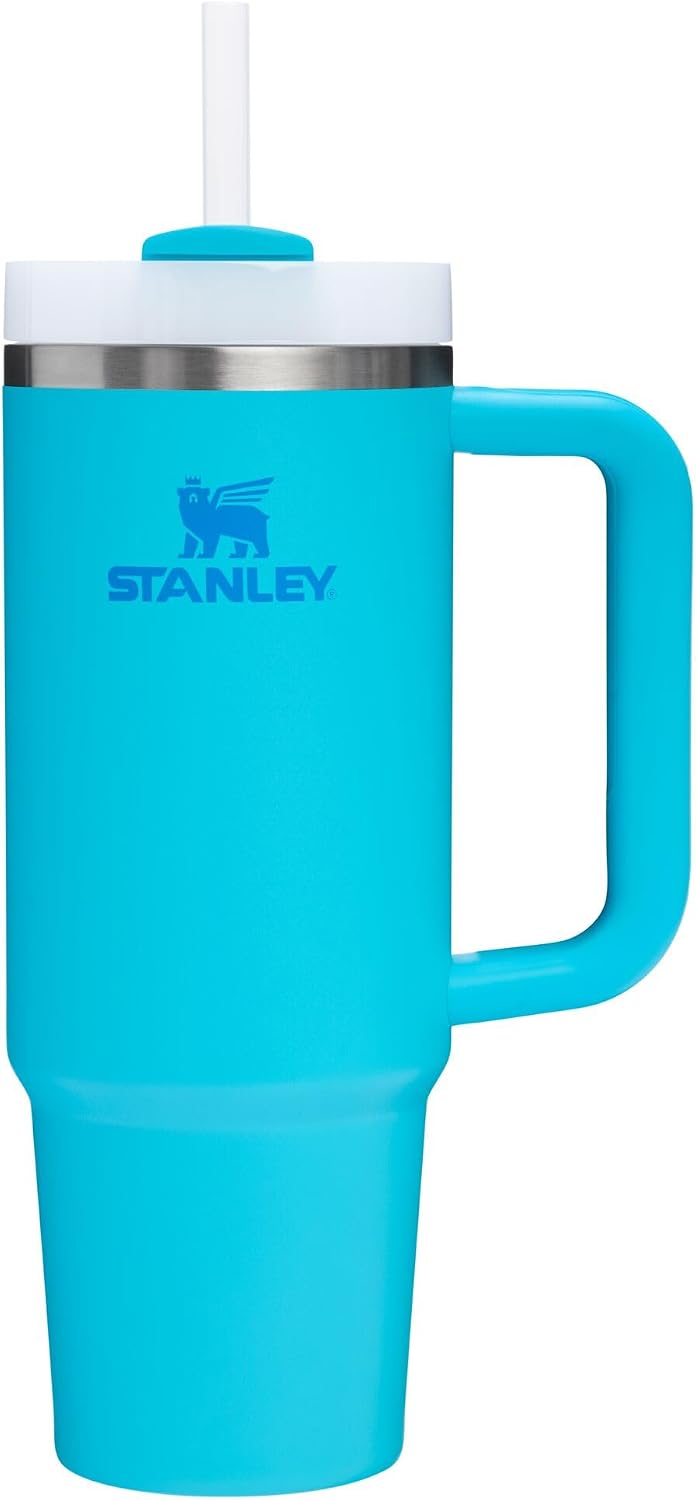 Stanley Quencher H2.0 tumbler front view in Splash colorway