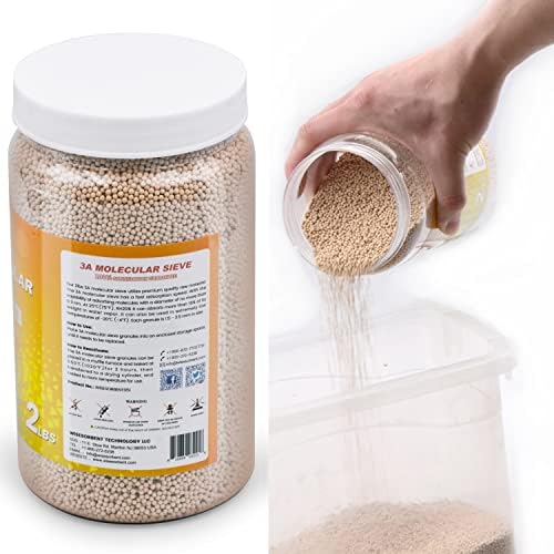 Close up of 1.5mm to 2.5mm bulk desiccant beads for laboratory use