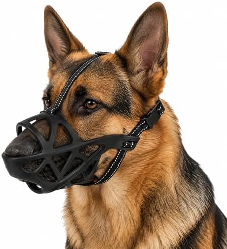 Side view of LH NTGR dog muzzle on dog