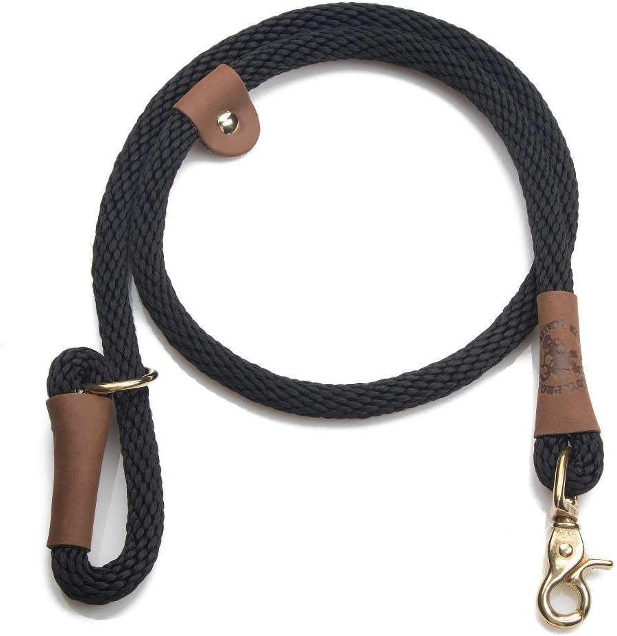 Mendota Pet Quick Dog Lead front view showing black rope and brass hardware.
