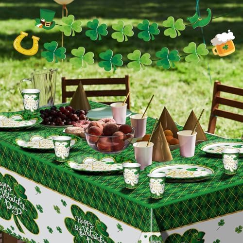 Table setting with St. Patrick's Day party decorations