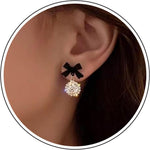 Zeshimb elegant bowknot earrings gift box packaging view